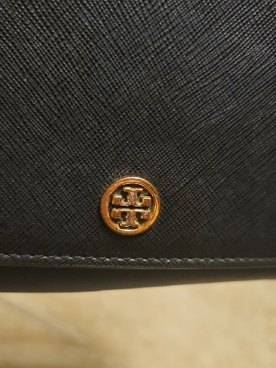 Tory Burch Black Crossbody/Clutch Wallet with Gold Chain Strap - Picture 15 of 15